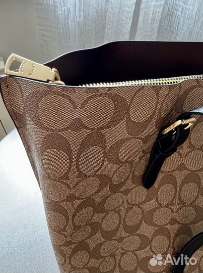 Женская сумка тоут Coach Mollie tote, черные ручки