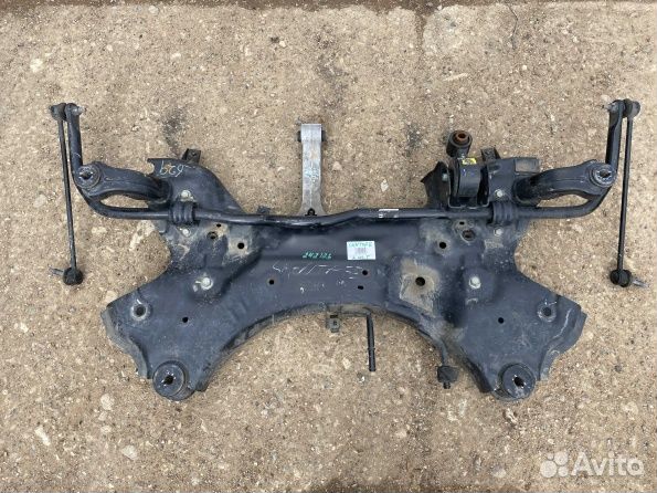 Передний подрамник Хендай Санта фе 4 тм