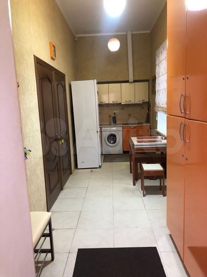 2-к. квартира, 45 м², 2/3 эт.