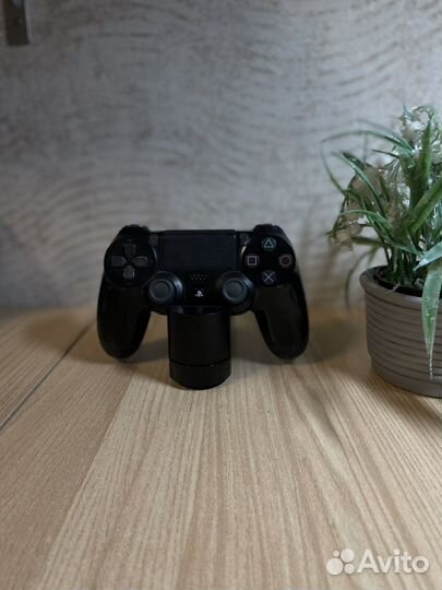 Джостик от Sony PS4 pro
