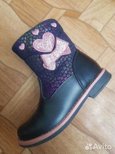 Сапожки демисезон для девочки