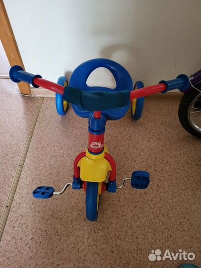 Детский трехколесный велосипед бу