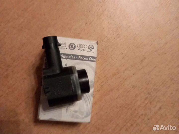 Датчик парковки парктроник Volkswagen Polo