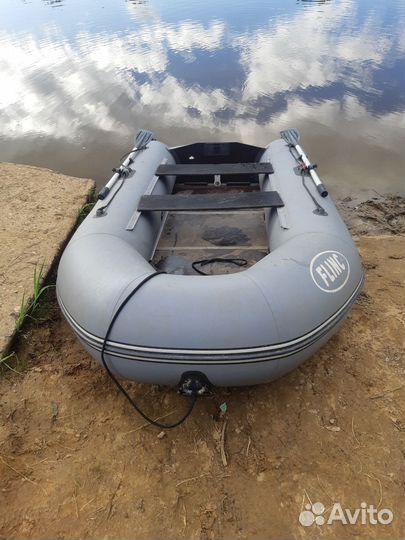 Надувная лодка пвх flinc FT320K