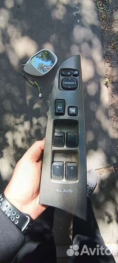 Блок управления стеклоподъемниками lexus is250