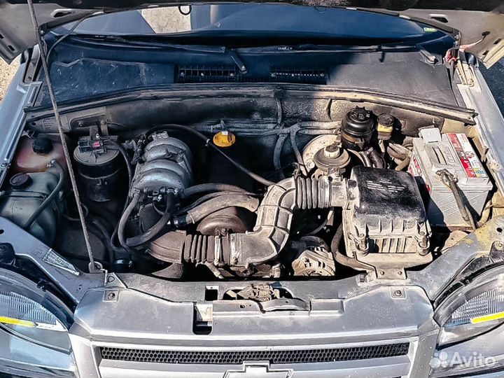 Chevrolet Niva, 2004