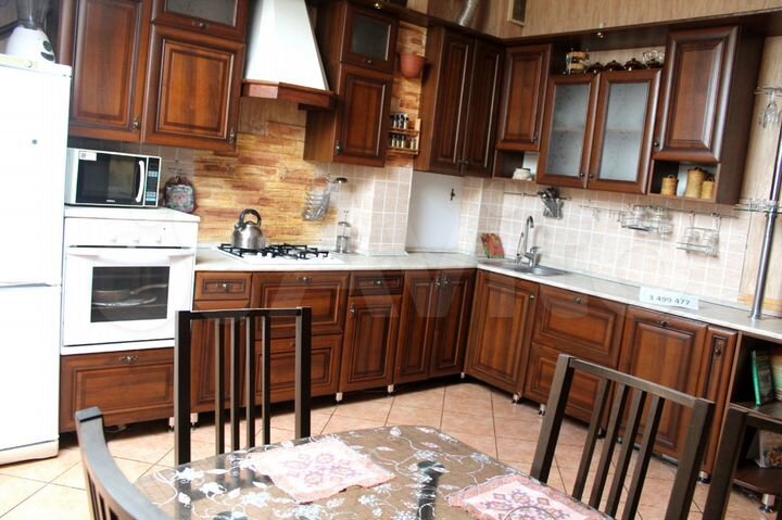 3-к. квартира, 112 м², 5/6 эт.