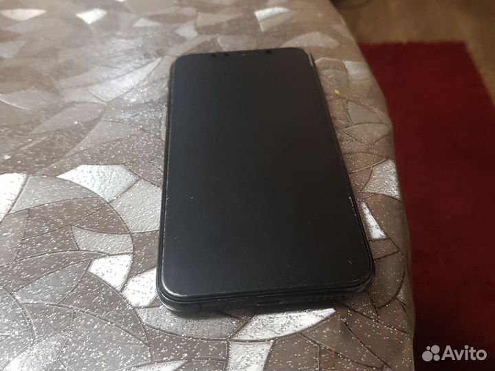 iPhone Xs, 256 ГБ