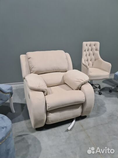 Кресло с реклайнером