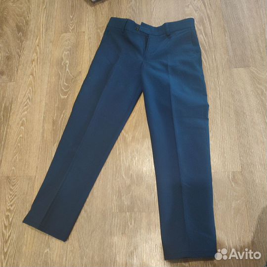 Брюки,джинсы продам