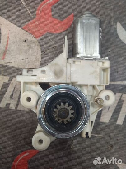 Моторчик стеклоподъемника Ford Focus C-max 1