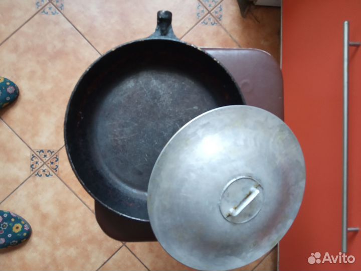 Сковороды с крышкой