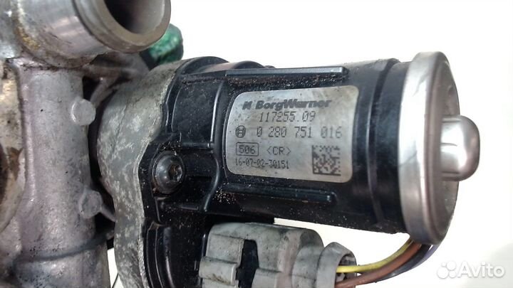 Клапан рециркуляции газов Volkswagen Tiguan, 2012