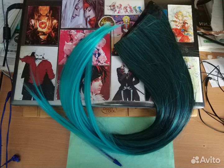 Прядь на заколке