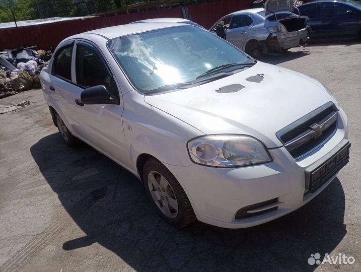 В разборе Chevrolet Aveo T250 B12S1 МКПП 1.2