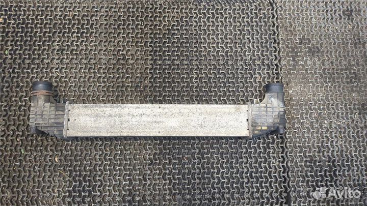 Радиатор интеркулера Volkswagen Sharan, 2000