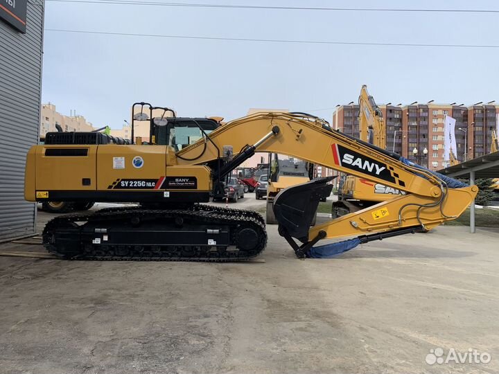 Гусеничный экскаватор Sany SY225NLC, 2022