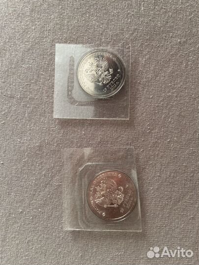 Продам монеты 25р