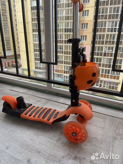 Самокат /беговел детский трехколесный 3 в 1