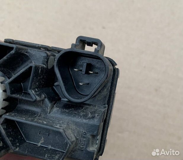 Корректор фары Pajero 4