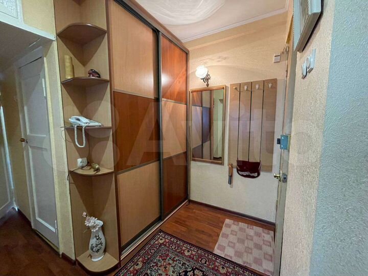 3-к. квартира, 56,8 м², 1/2 эт.