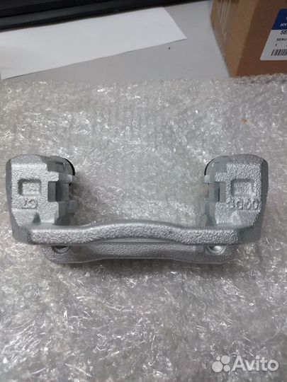 Скоба заднего суппорта Hyundai Creta 4WD.Оригинал