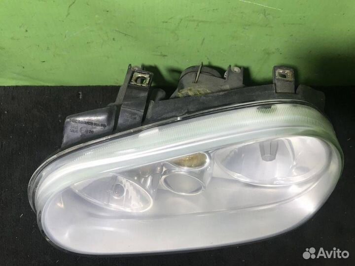 Фара левая галоген Volkswagen Golf 4 1997-2006