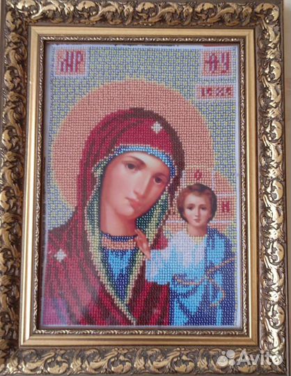 Иконы вышитые крестиком и бисером