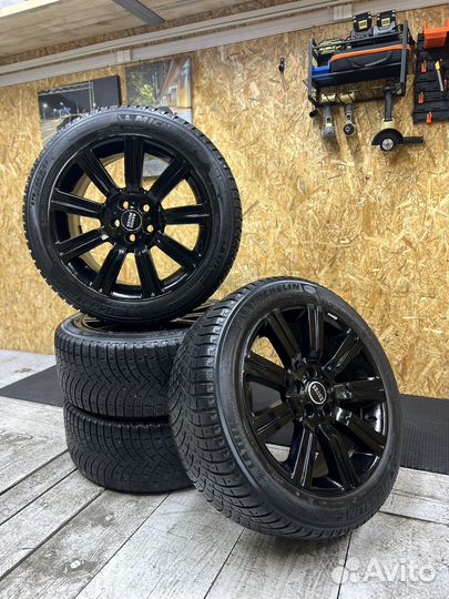 Колеса на Range Rover R20 (275.45.R20) Michelin