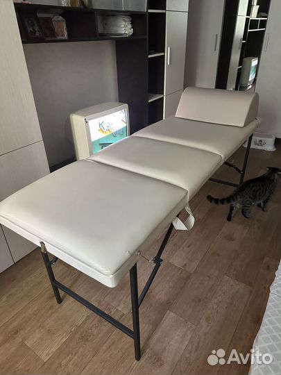 Кушетка косметологическая