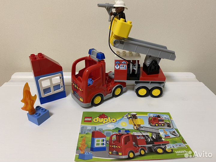 Конструктор lego duplo Пожарный грузовик (10592)
