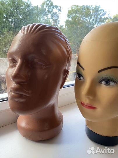 Манекен-голова для шапок