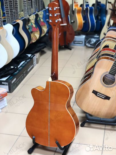 Гитара для обучения (новая)