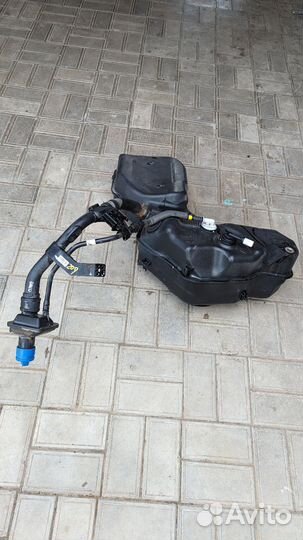 Бак мочевины Santa Fe 4 2.0