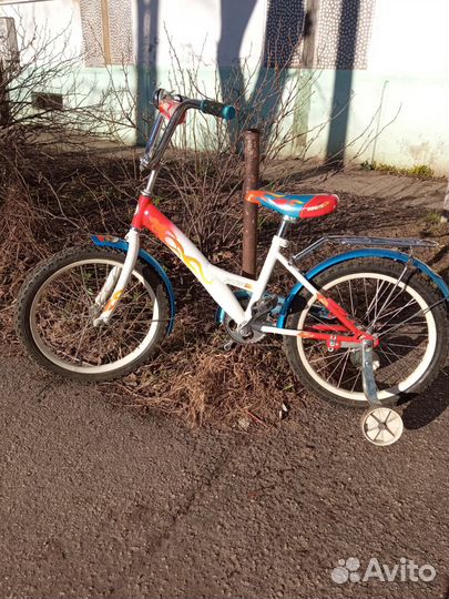 Велосипед детский, диаметр 18