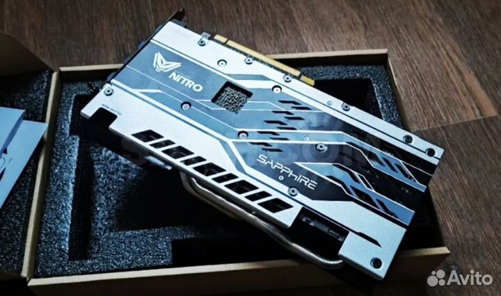 Sapphire Nitro+ Radeon RX 570 8gb