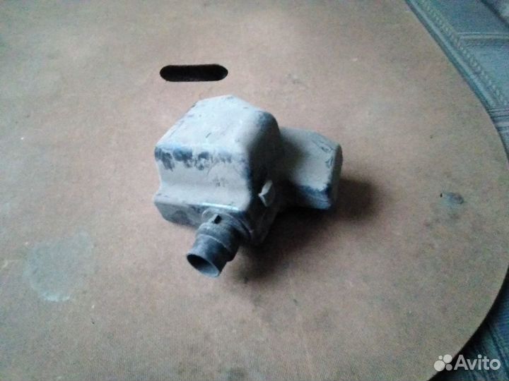 Ресивер воздушного фильтра Nissan Almera Classic