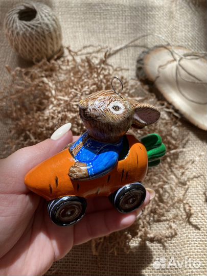 Елочные игрушки