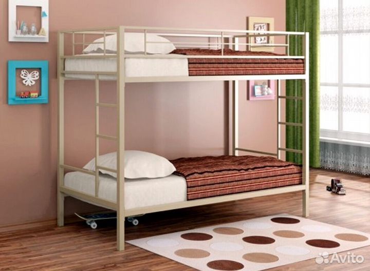 Двухъярусная кровать новая