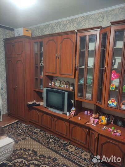 Стенка в гостиную бу