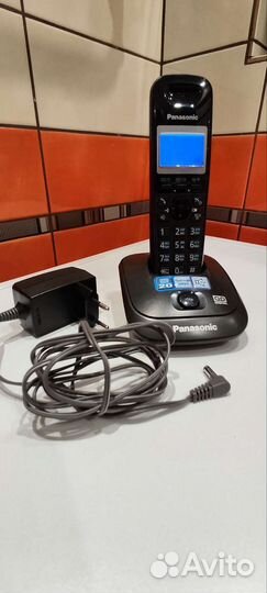 Телефон Panasonic kx-tg2521ru