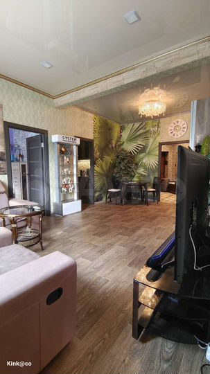 2-к. квартира, 55 м², 4/8 эт.