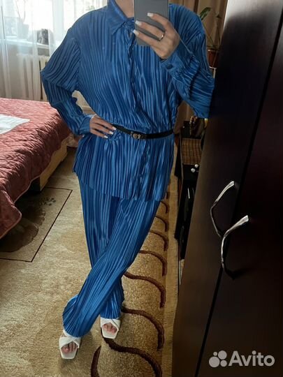 Брючный костюм женский 42 44