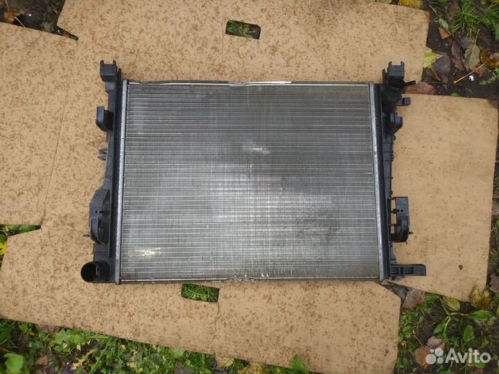 Радиатор LADA Vesta Renault Logan 2