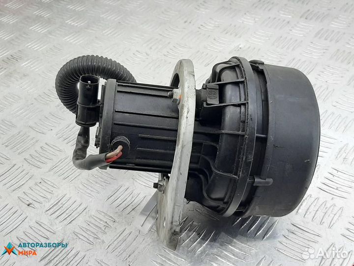 Насос продувки катализатора BMW Z4 E85/E86 рест