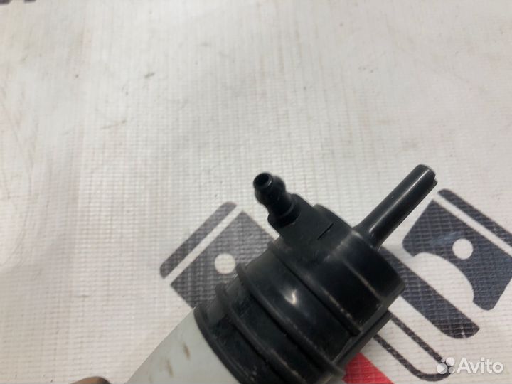 Мотор бачка омывателя Bmw 3 F30 N20B20 2013