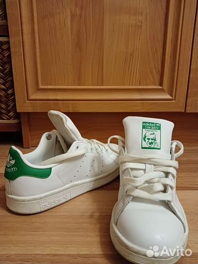 Кроссовки adidas