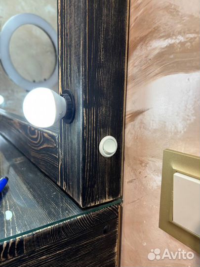 Зеркало визажиста