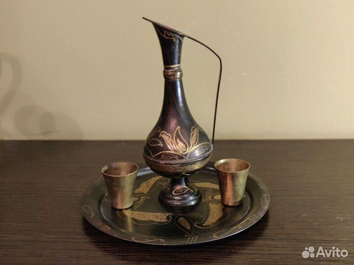 Кувшин латунь