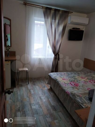 Комната 15 м² в 1-к., 1/2 эт.